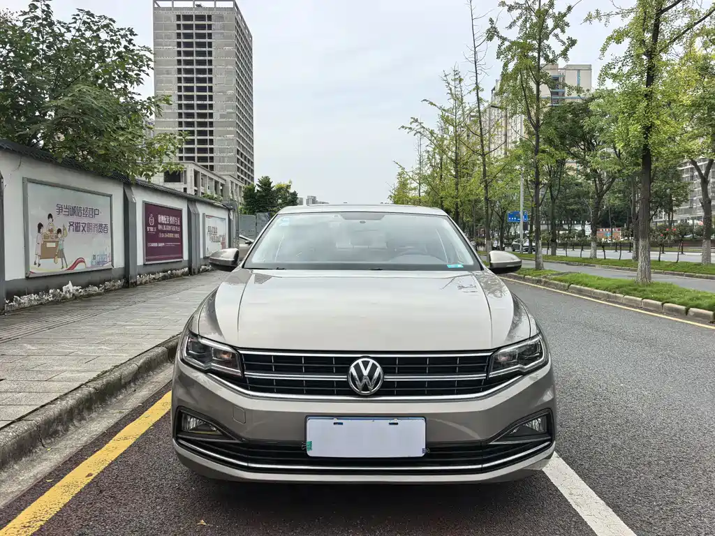 Volkswagen Bora — миниатюра 2