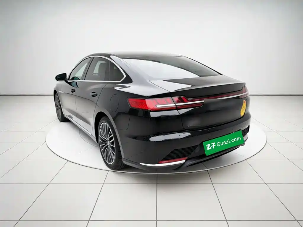 BYD Han — миниатюра 4