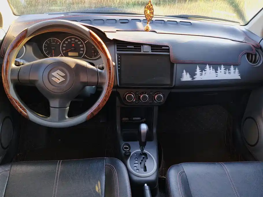 Suzuki Swift — миниатюра 12