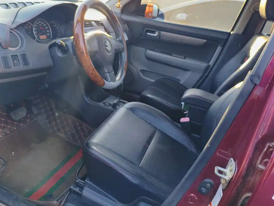 Suzuki Swift — миниатюра 9