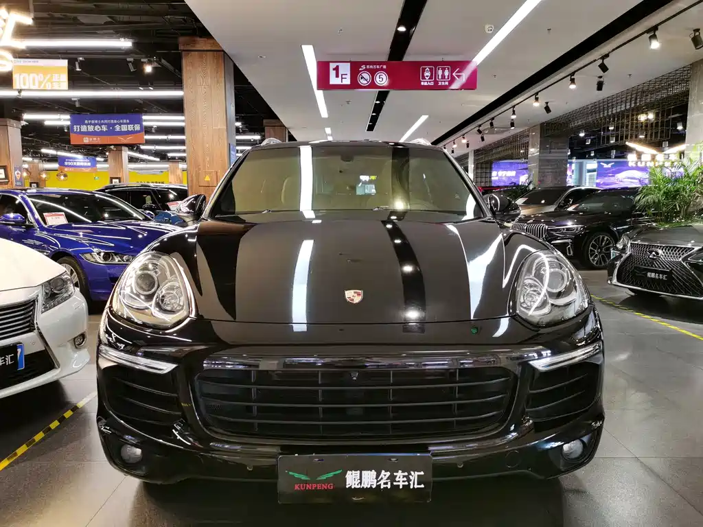 Porsche Cayenne — миниатюра 2