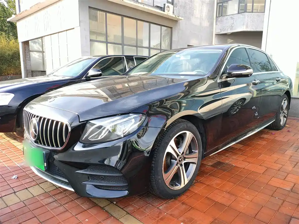 Mercedes-Benz E-Class 2018