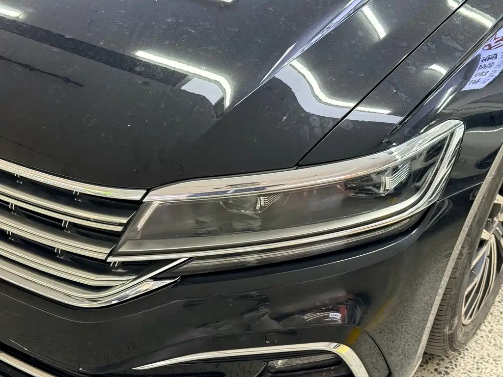 Volkswagen Phideon — миниатюра 4