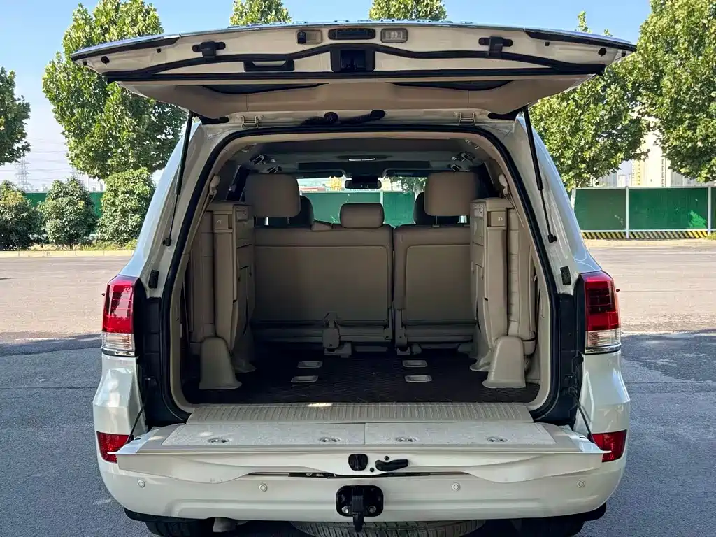 Toyota Land Cruiser — миниатюра 11