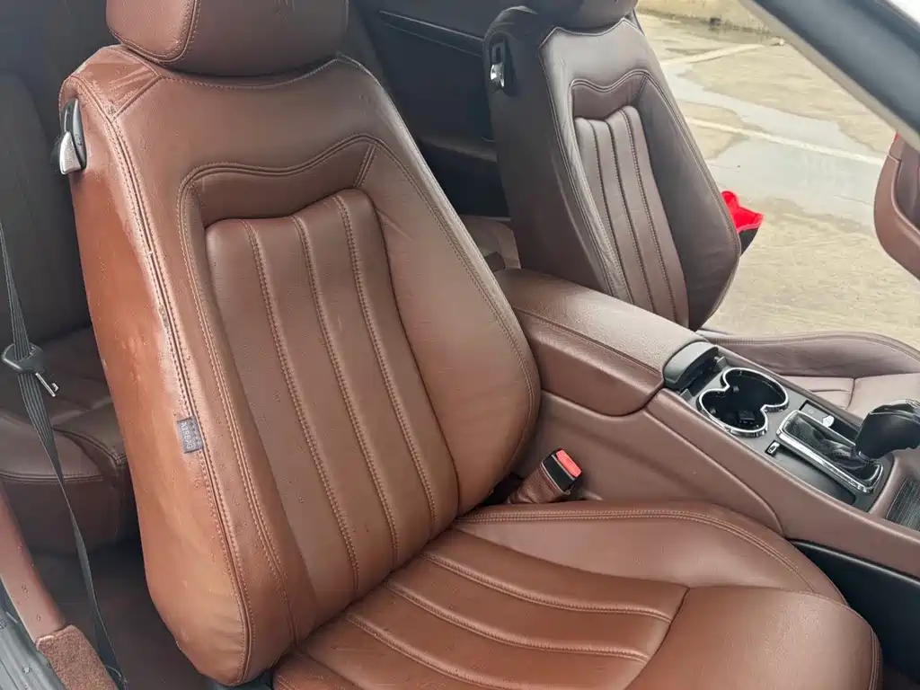 Maserati GranTurismo — миниатюра 9