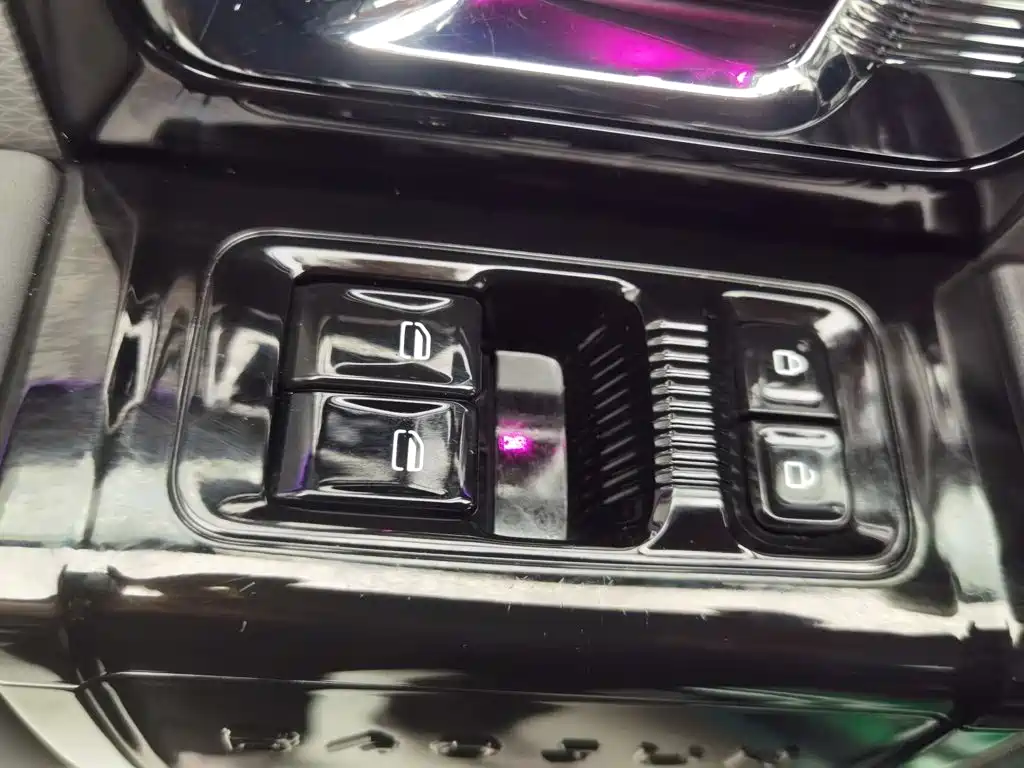 Baojun KiWi EV — миниатюра 9