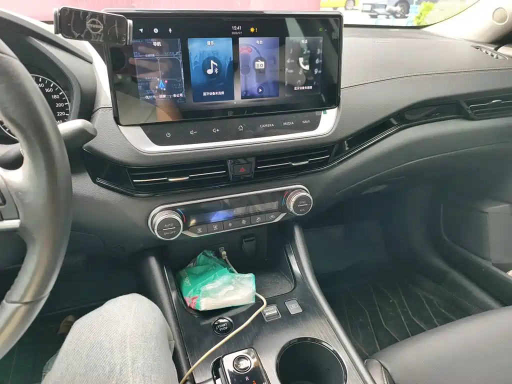 Nissan Sylphy — миниатюра 9