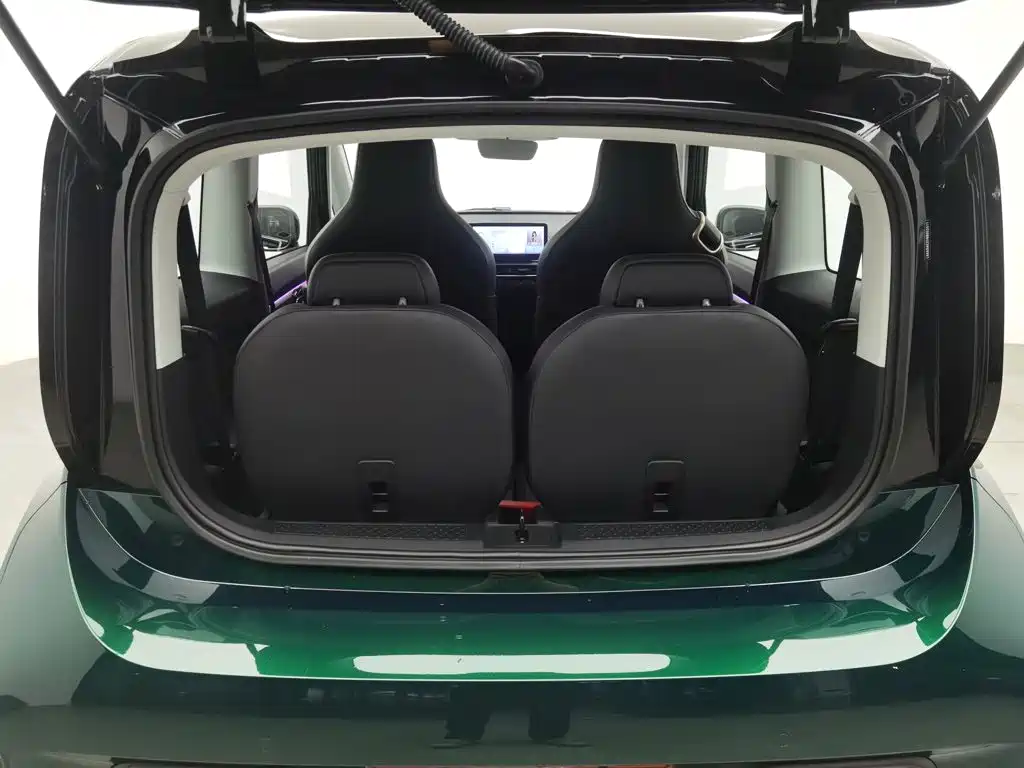 Baojun KiWi EV — миниатюра 16