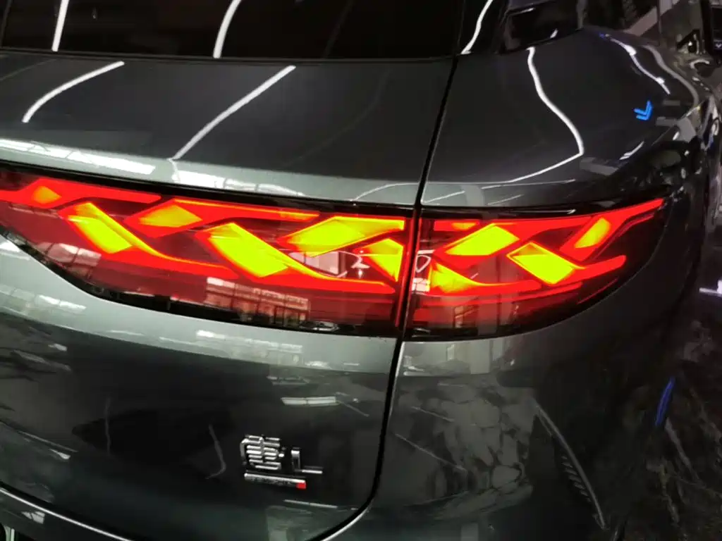 BYD Tang L — миниатюра 8