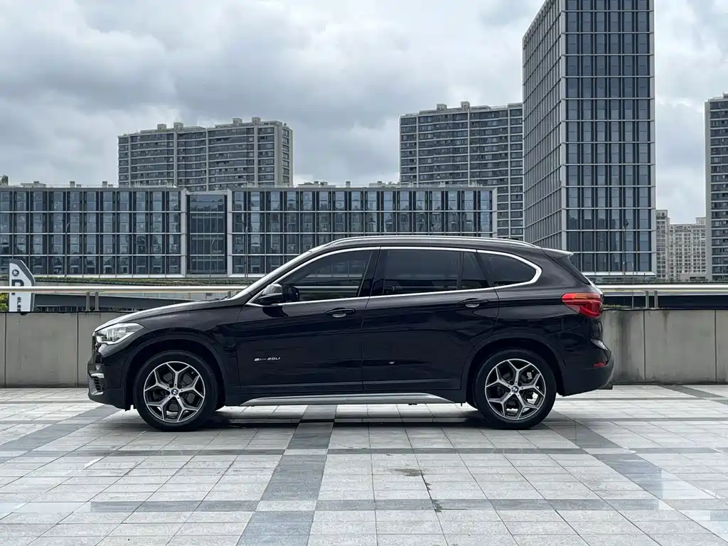 BMW X1 — миниатюра 4