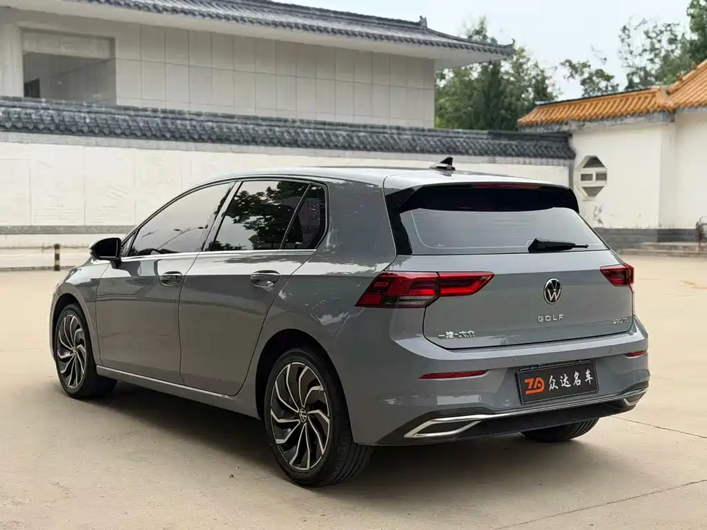 Volkswagen Golf — миниатюра 10