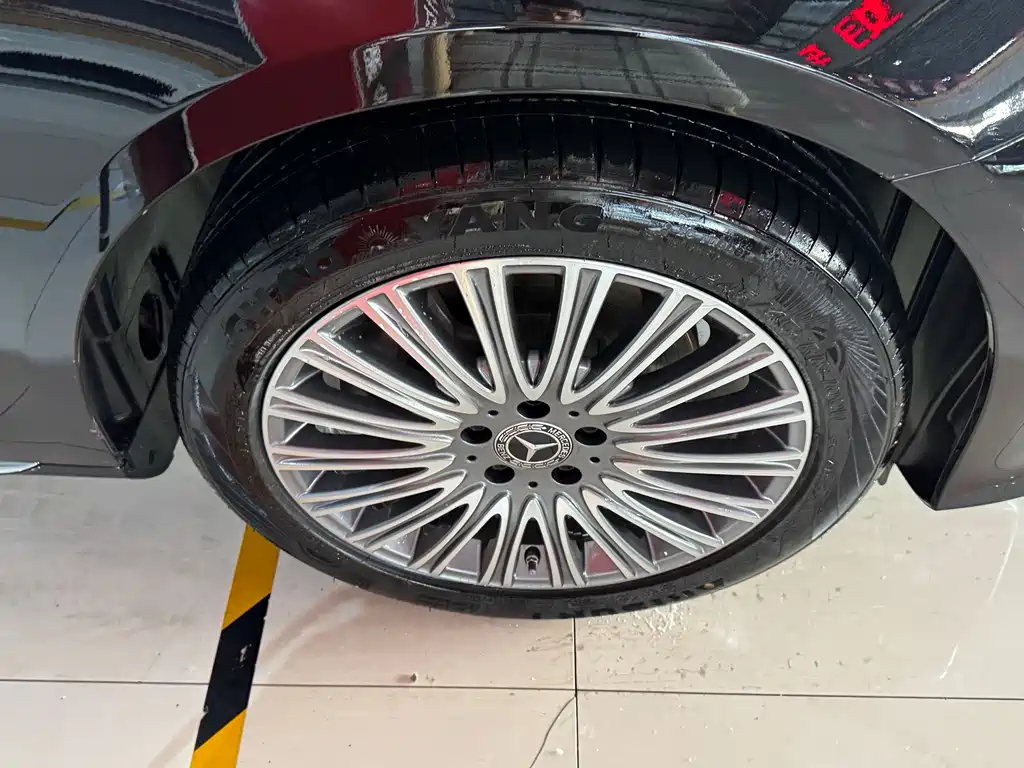 Mercedes-Benz E-Class E 2023 E 300 L Fashion