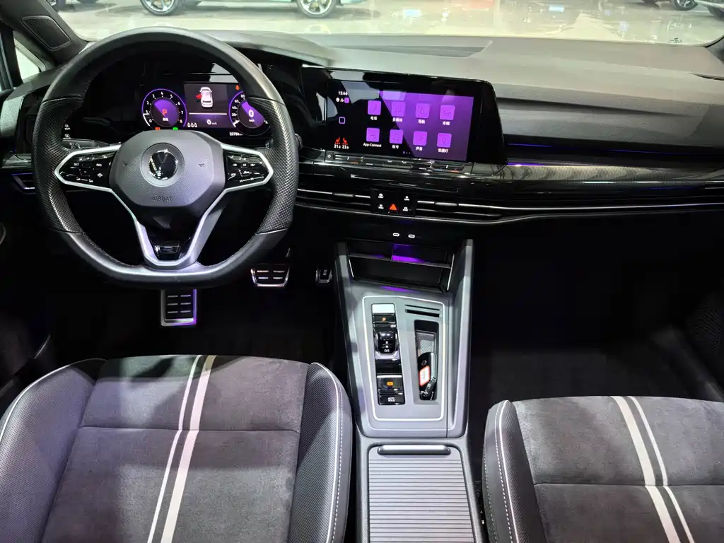 Volkswagen Golf — миниатюра 11
