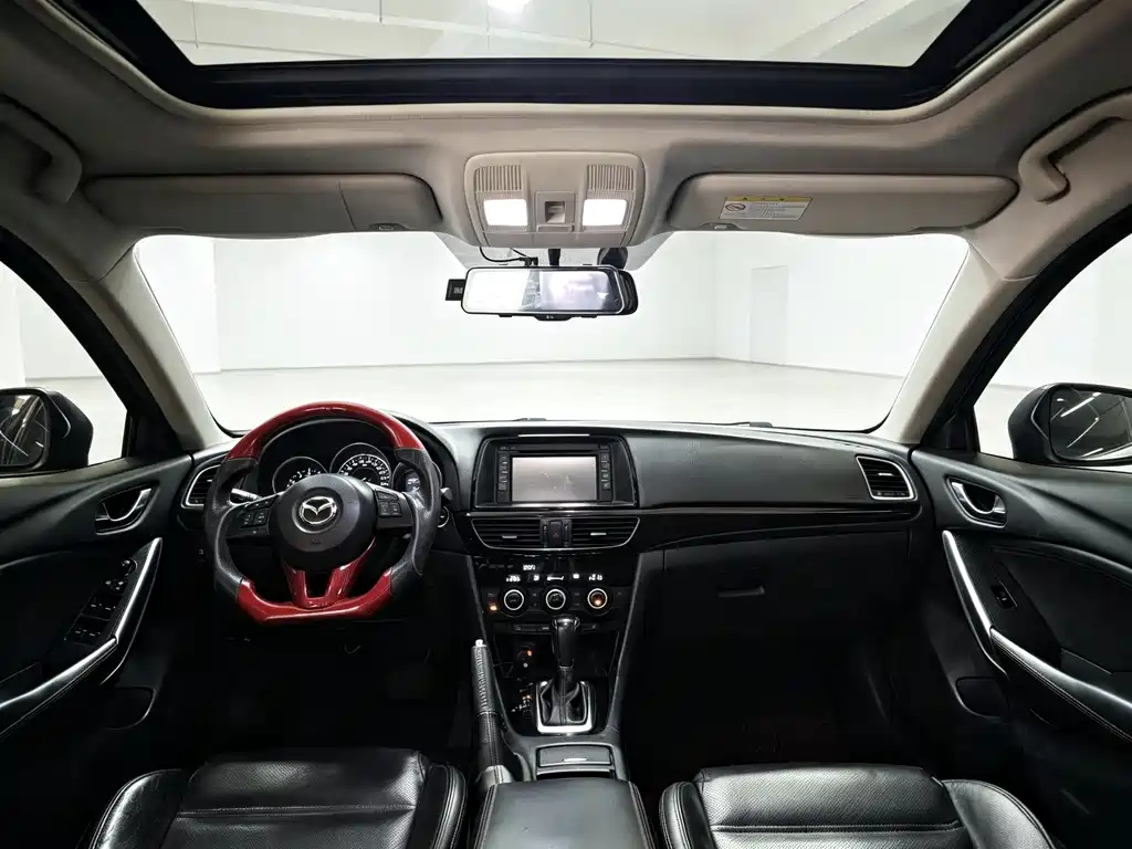 Mazda Atenza — миниатюра 5