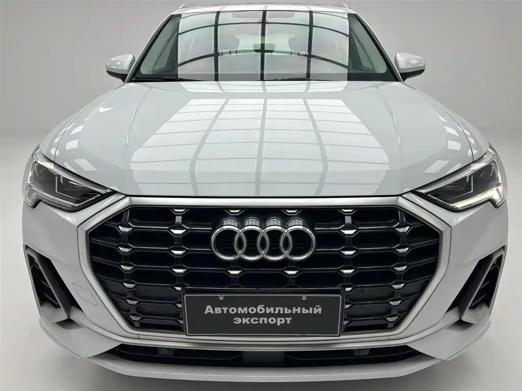 Audi Q3 2022 35 TFSI