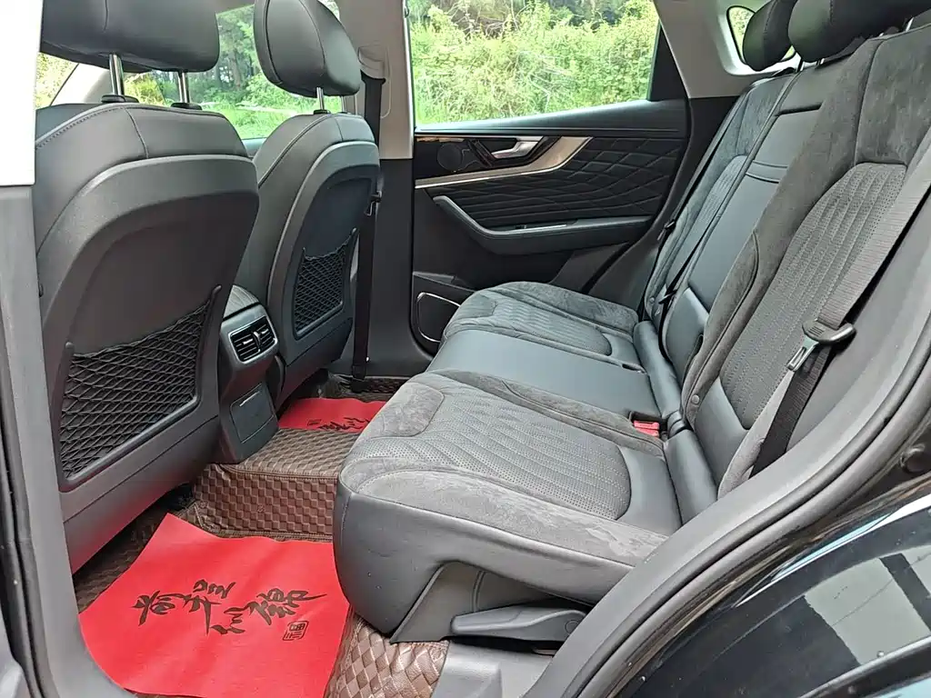 Hongqi Hongqi HS5 — миниатюра 10