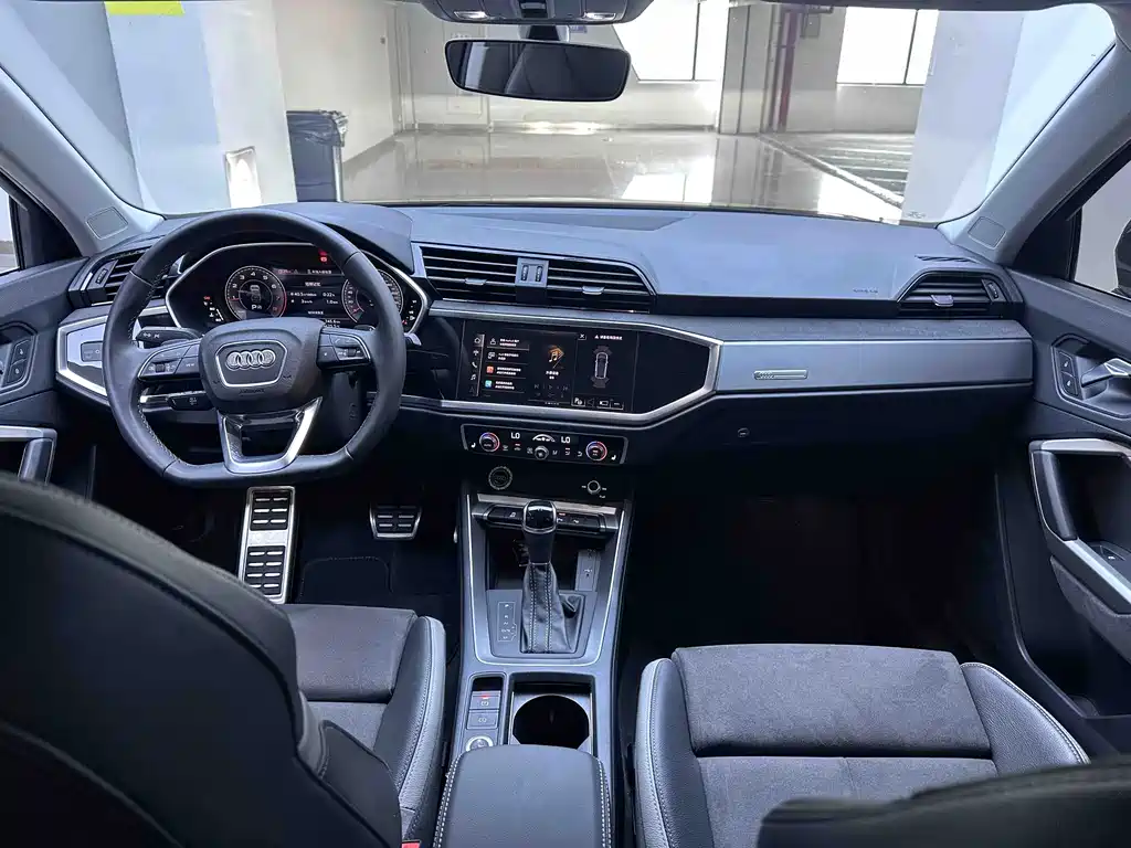 Audi Q3 — миниатюра 14