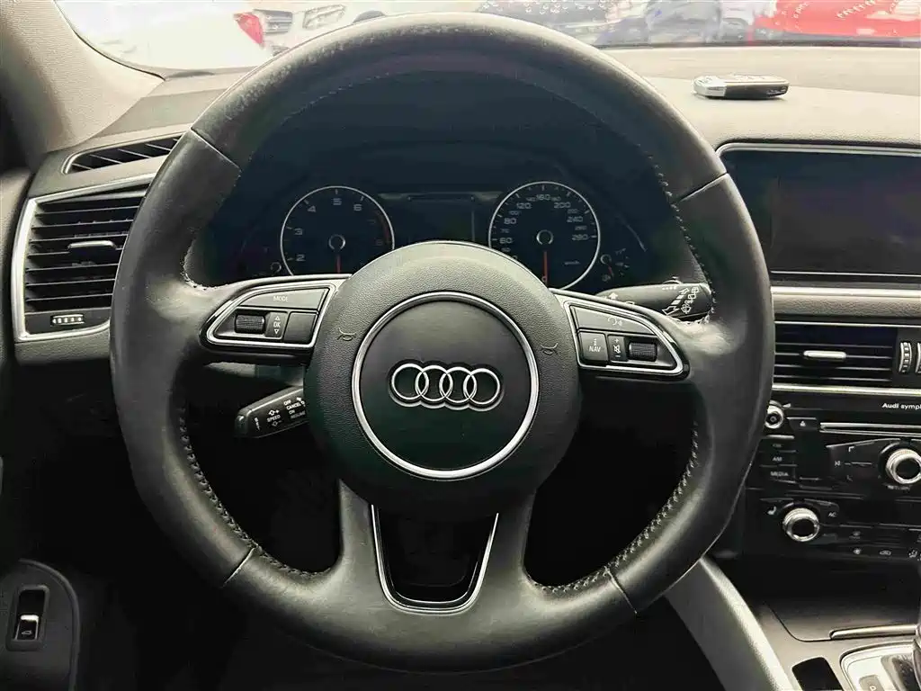 Audi Q5 — миниатюра 16