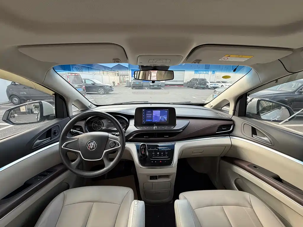 Buick GL8 — миниатюра 4