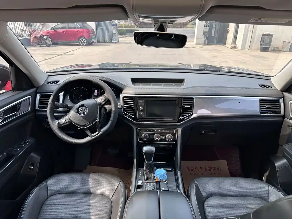 Volkswagen Teramont — миниатюра 8