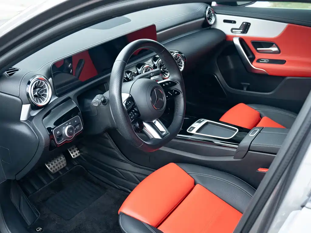 Mercedes-Benz A-Class AMG (Import) — миниатюра 8