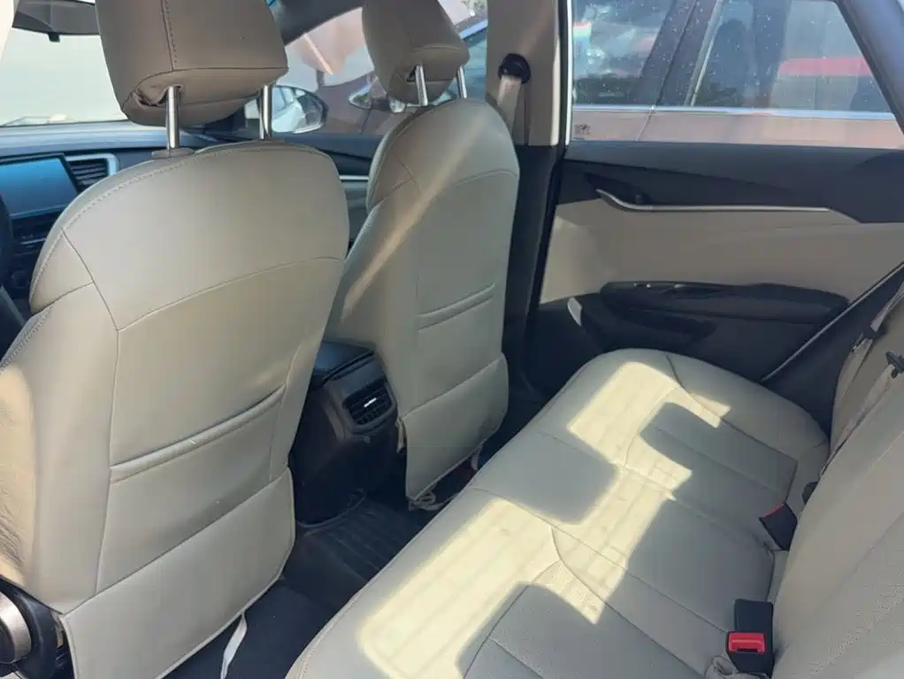 Buick Excelle — миниатюра 13
