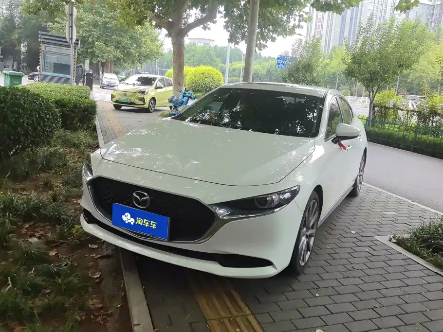 Mazda 3 Axela — миниатюра 2