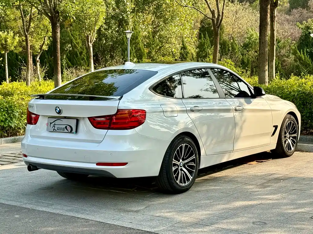 BMW 3 Series GT — миниатюра 5