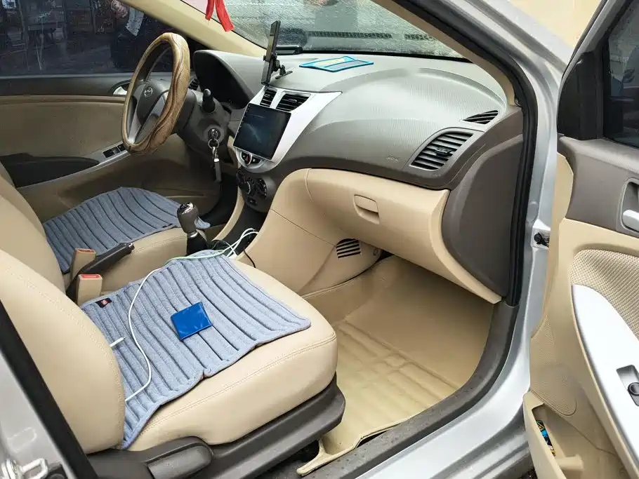 Hyundai Verna — миниатюра 8