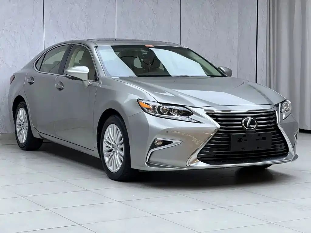 Lexus ES — миниатюра 3