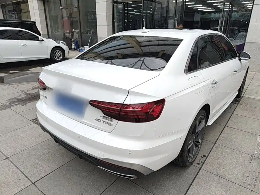 Audi A4L — миниатюра 7