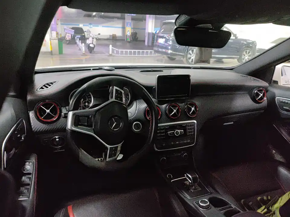 Mercedes-Benz A-Class AMG (Import) — миниатюра 7