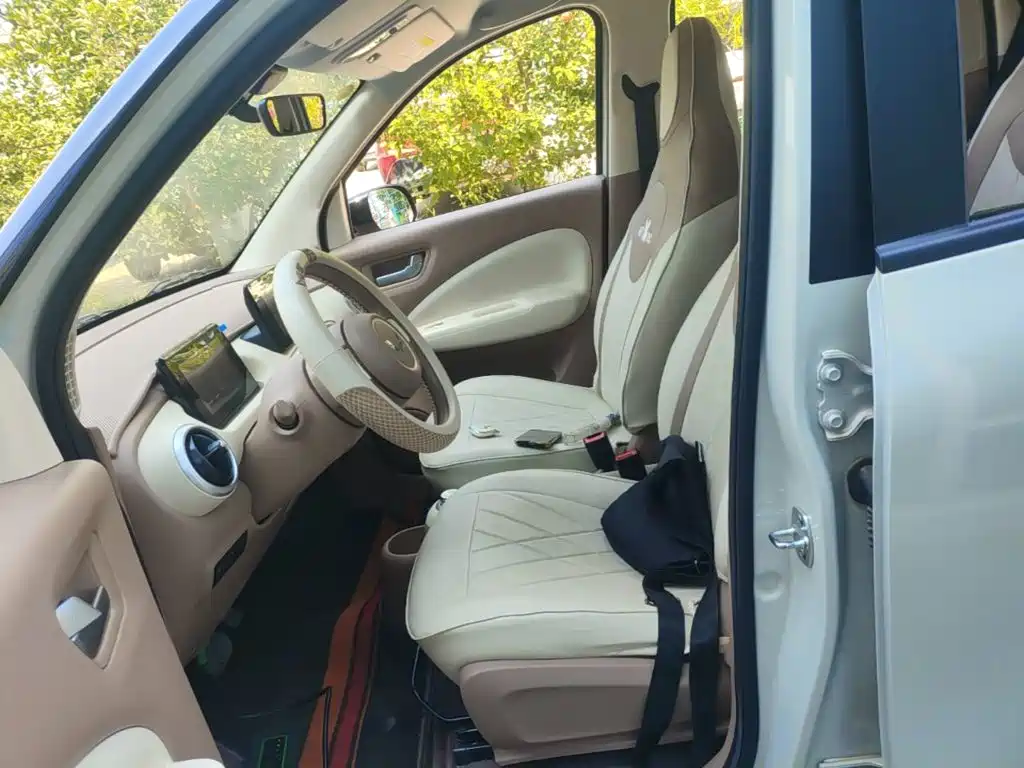 Wuling MINIEV — миниатюра 15