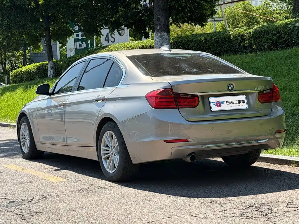 BMW 3 Series — миниатюра 4