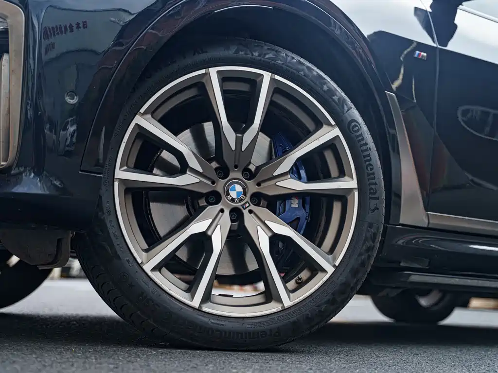 BMW X7 2022 xDrive M50i