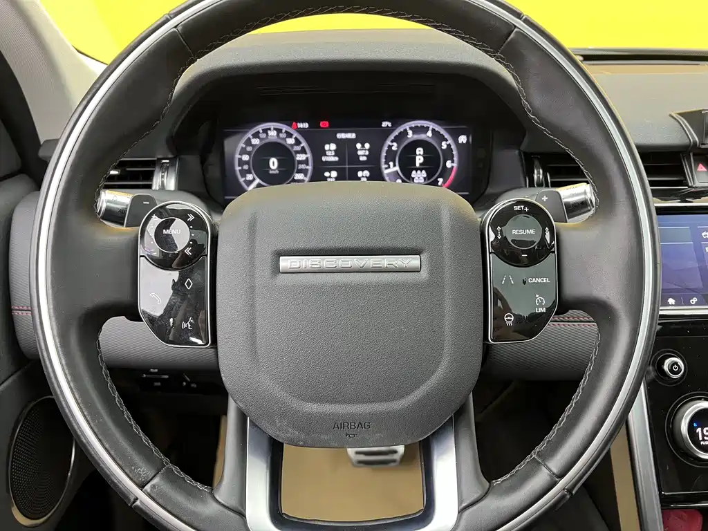 Land Rover Discovery Sport — миниатюра 8
