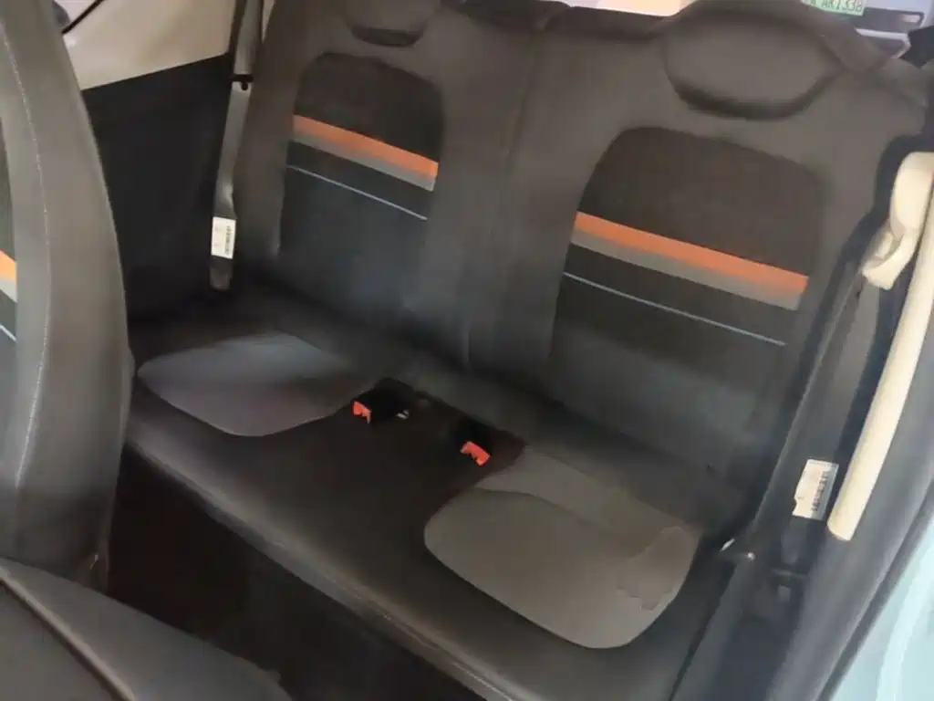 Wuling MINIEV — миниатюра 17
