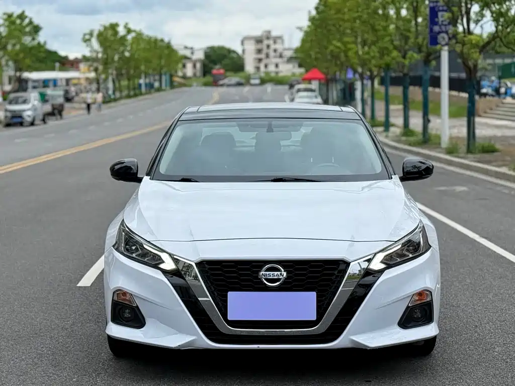 Nissan Teana — миниатюра 2