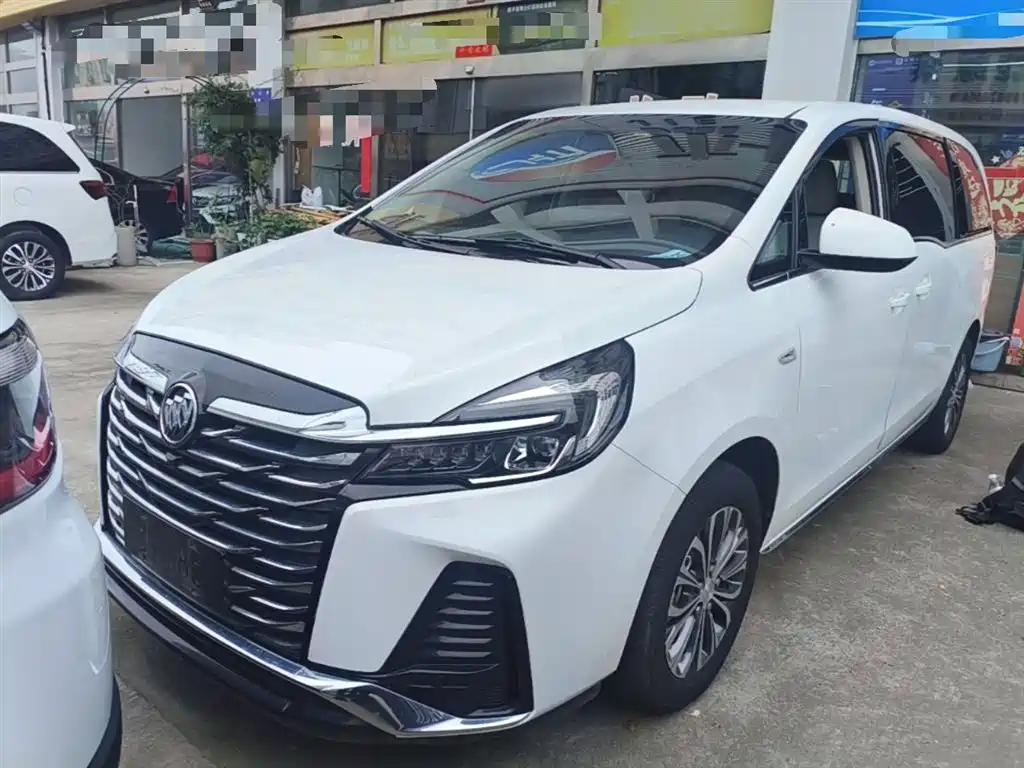 Buick GL8 2024