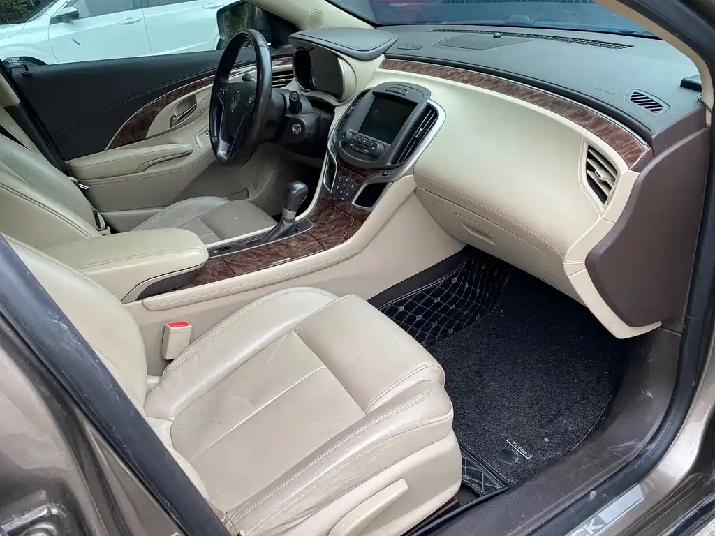 Buick LaCrosse — миниатюра 13