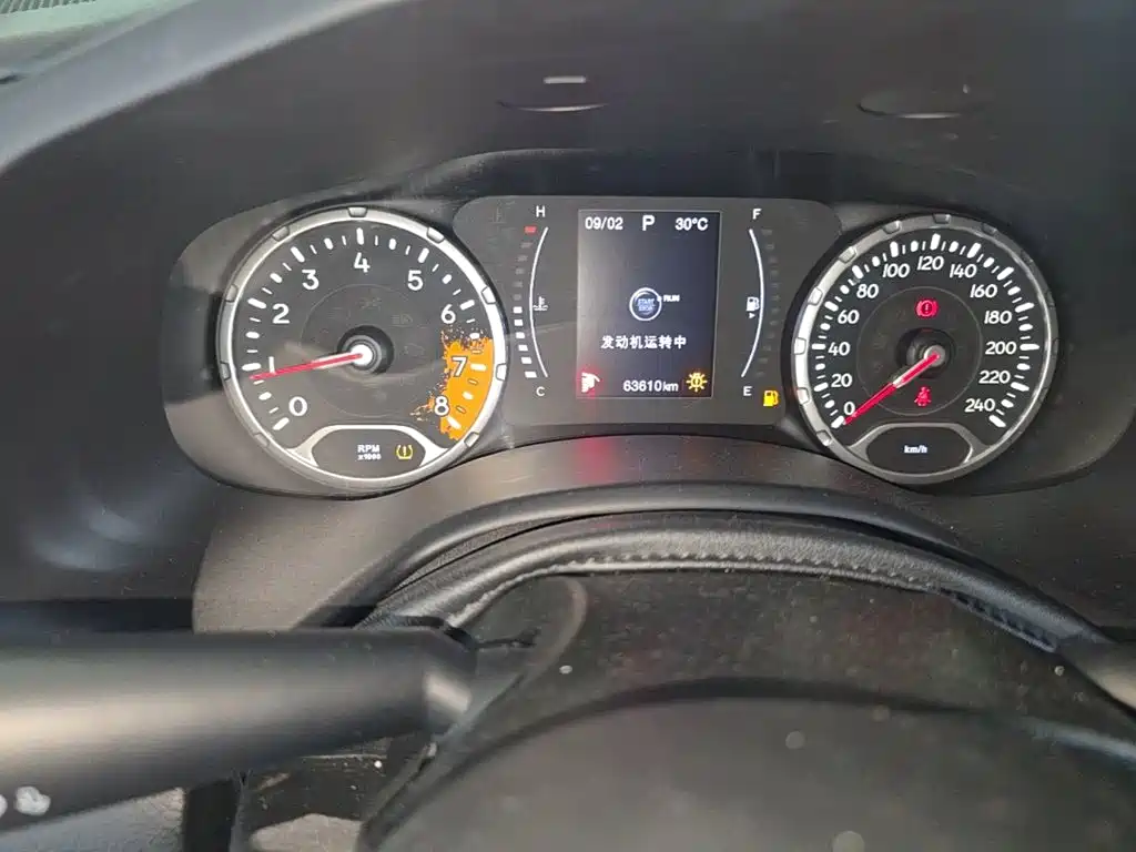 Jeep Renegade — миниатюра 17