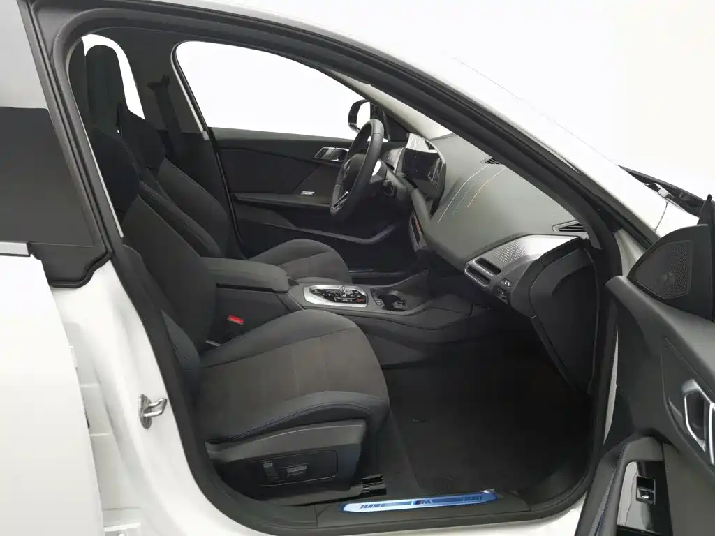 BMW 2 Series — миниатюра 23