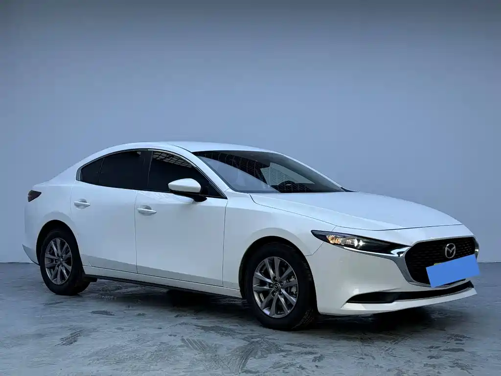 MAZDA 3 ANGKESAILA