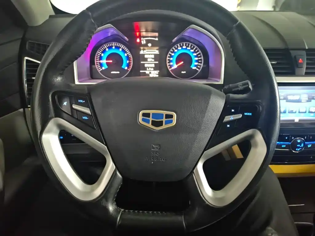 Geely Emgrand — миниатюра 11