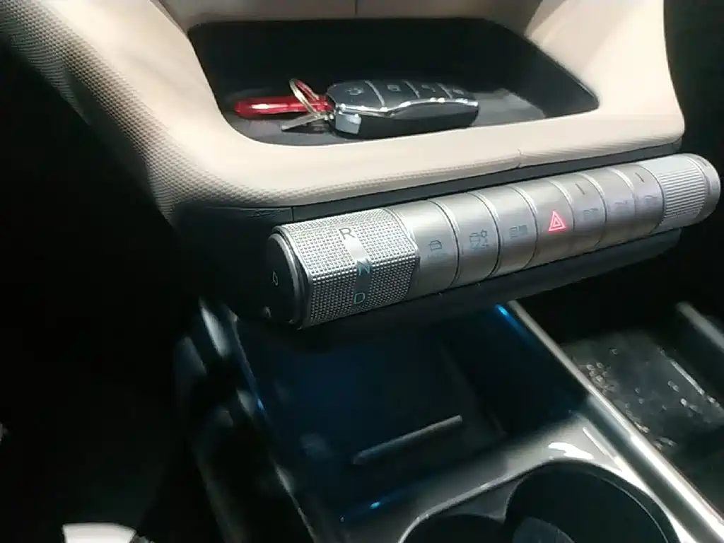 BYD Dolphin — миниатюра 14