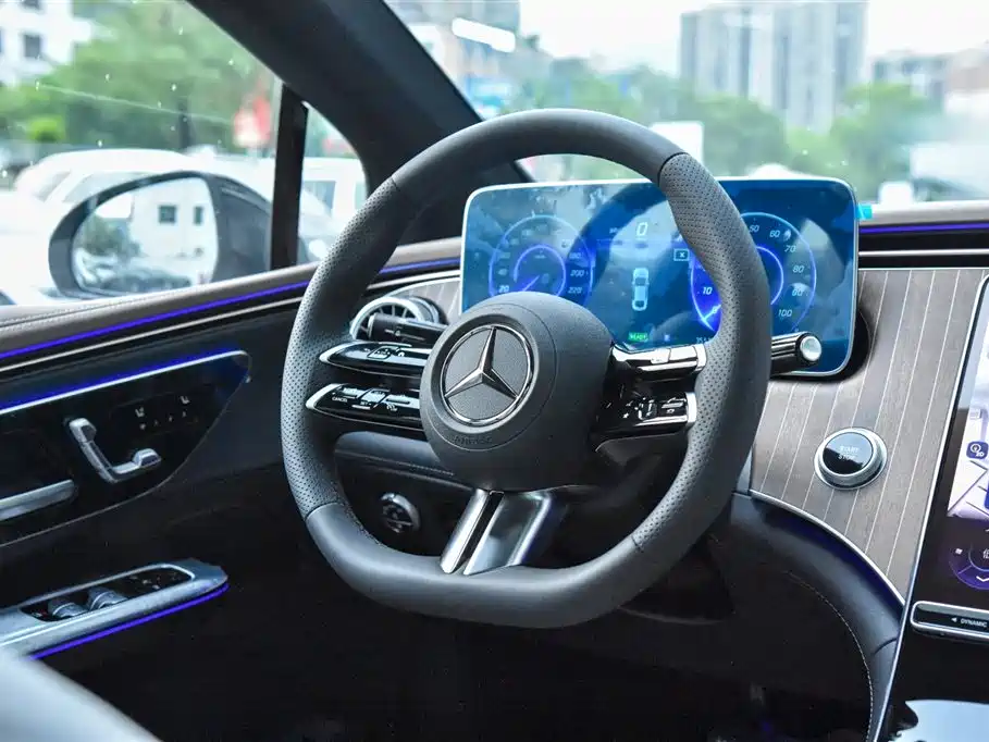 Mercedes-Benz EQE — миниатюра 13