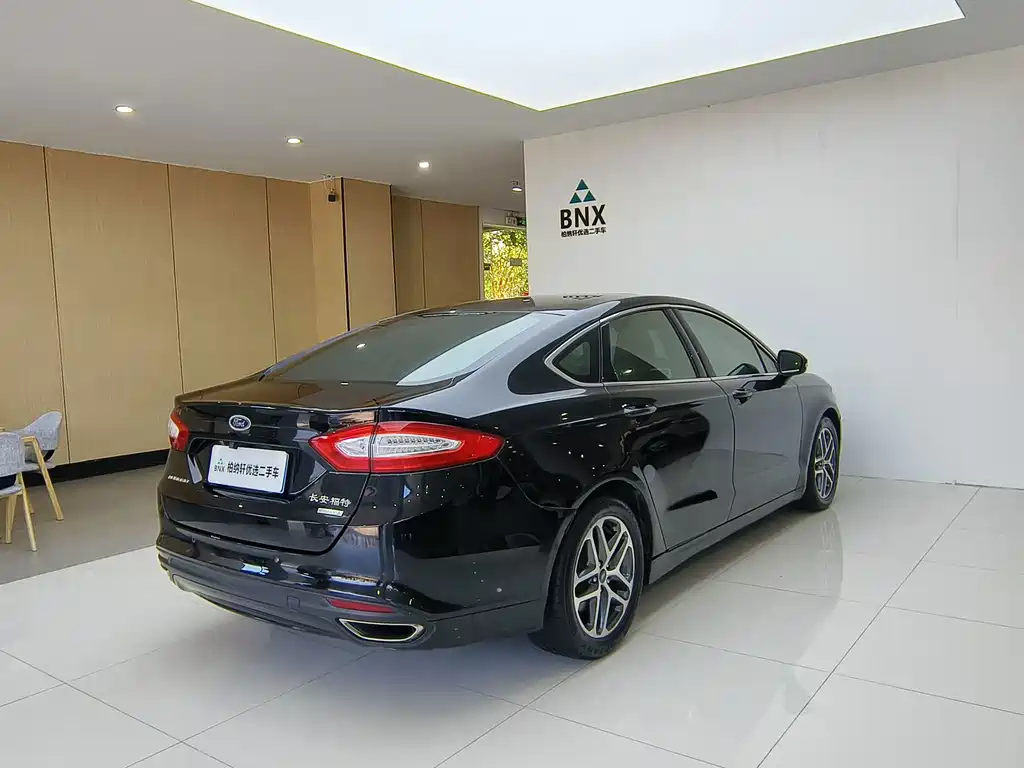 Ford Mondeo — миниатюра 2