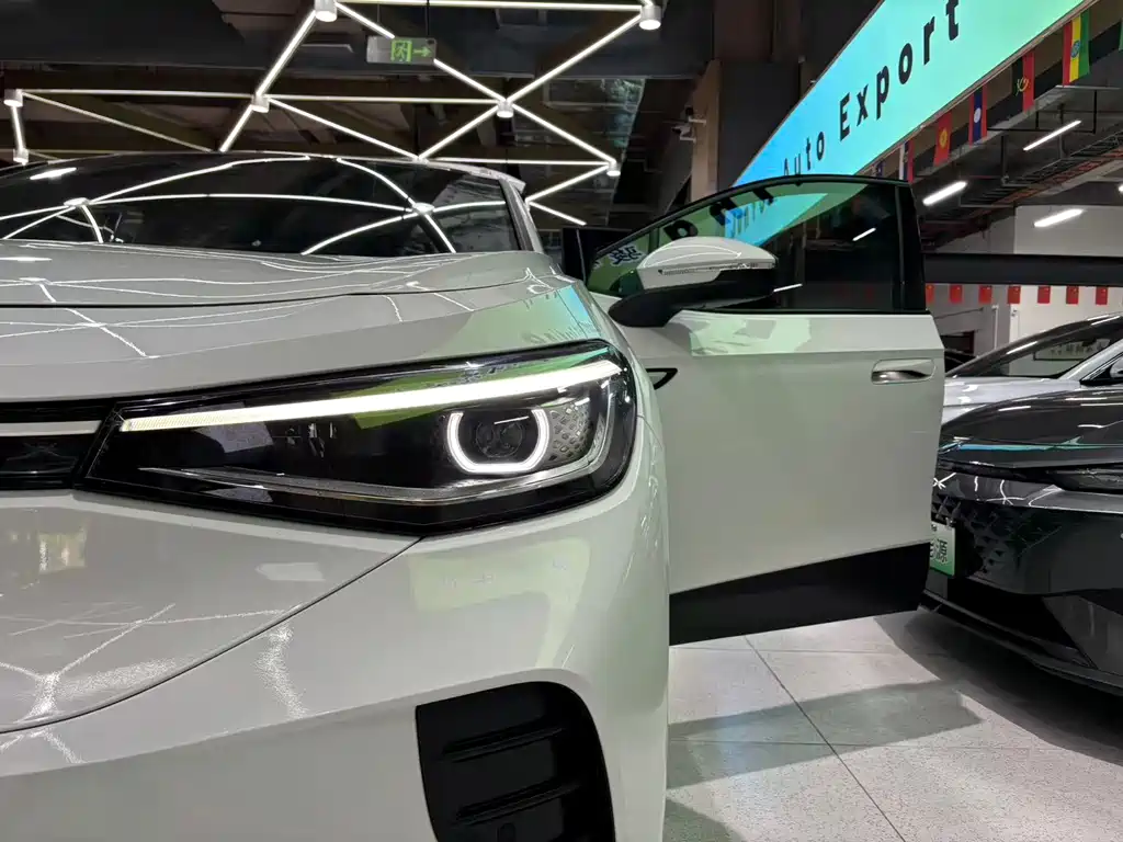 VOLKSWAGEN ID.4 CROZZ