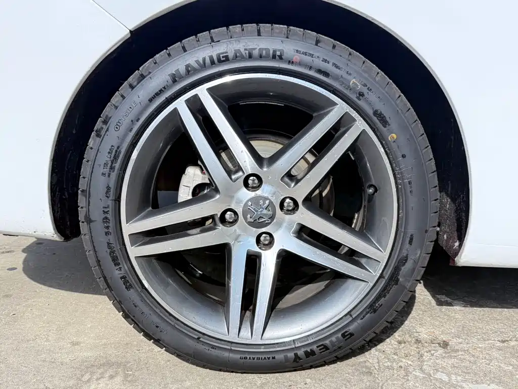 Peugeot 308 (Import) — миниатюра 13