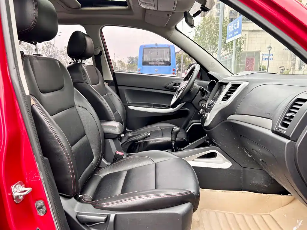 Changan CS35 — миниатюра 9
